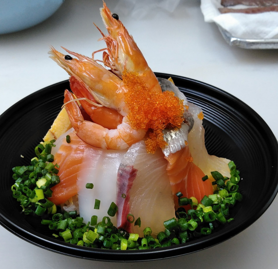 ①本日の地魚丼